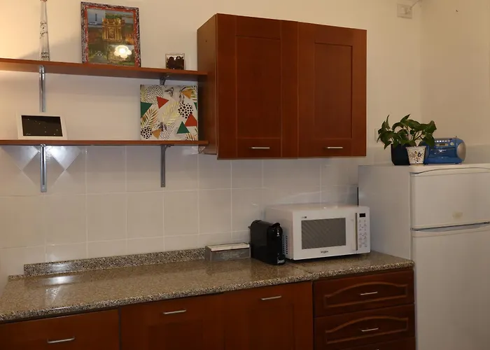 Elfa Apartment *