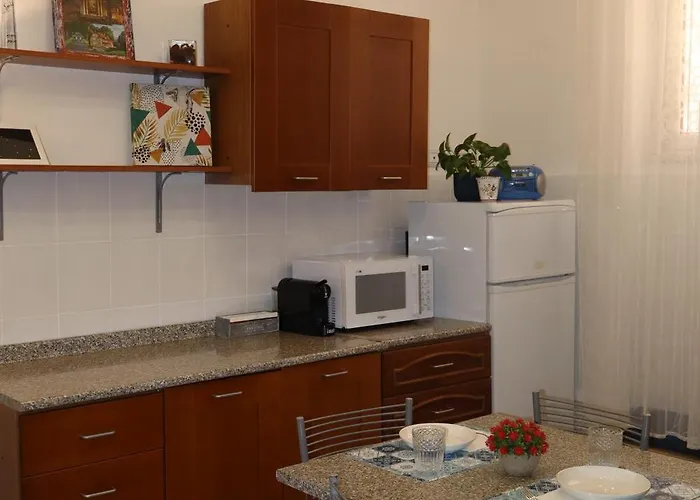 Elfa Apartment *